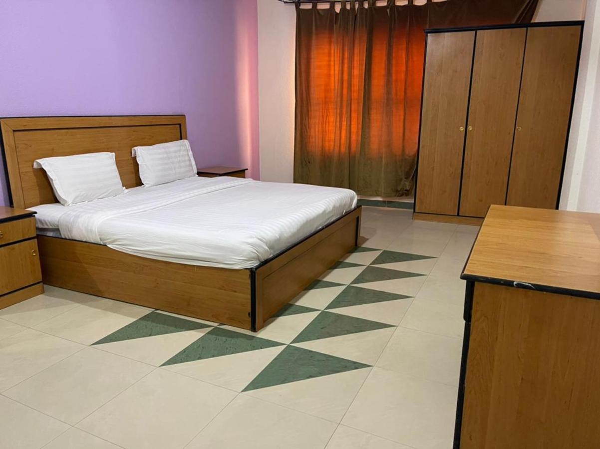 Aparthotel Golden Quba 1 à Riyad Extérieur photo