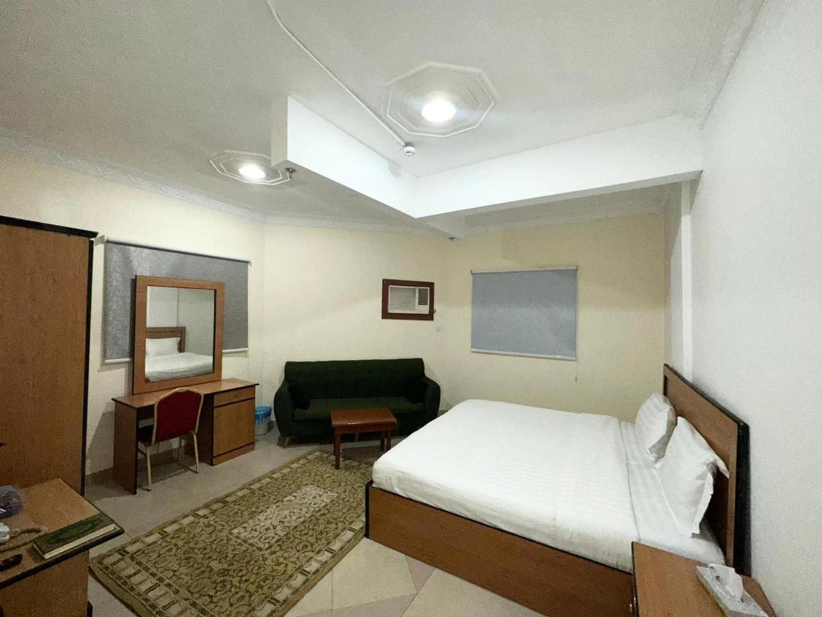 Aparthotel Golden Quba 1 à Riyad Extérieur photo